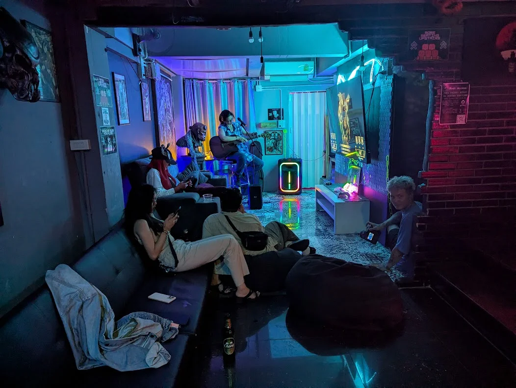 Highscore Bar entertainment and nightlife